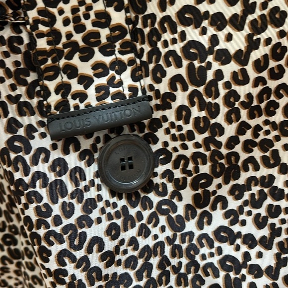 LOUIS VUITTON white black brown Leopard Trench Coat size 42 Medium - Picture 2 of 9